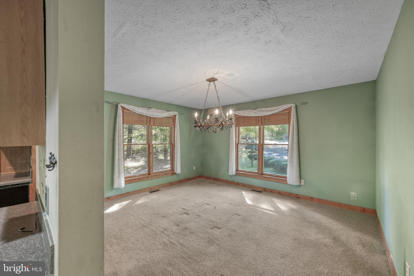 46 Fir Cir Property Photo 9