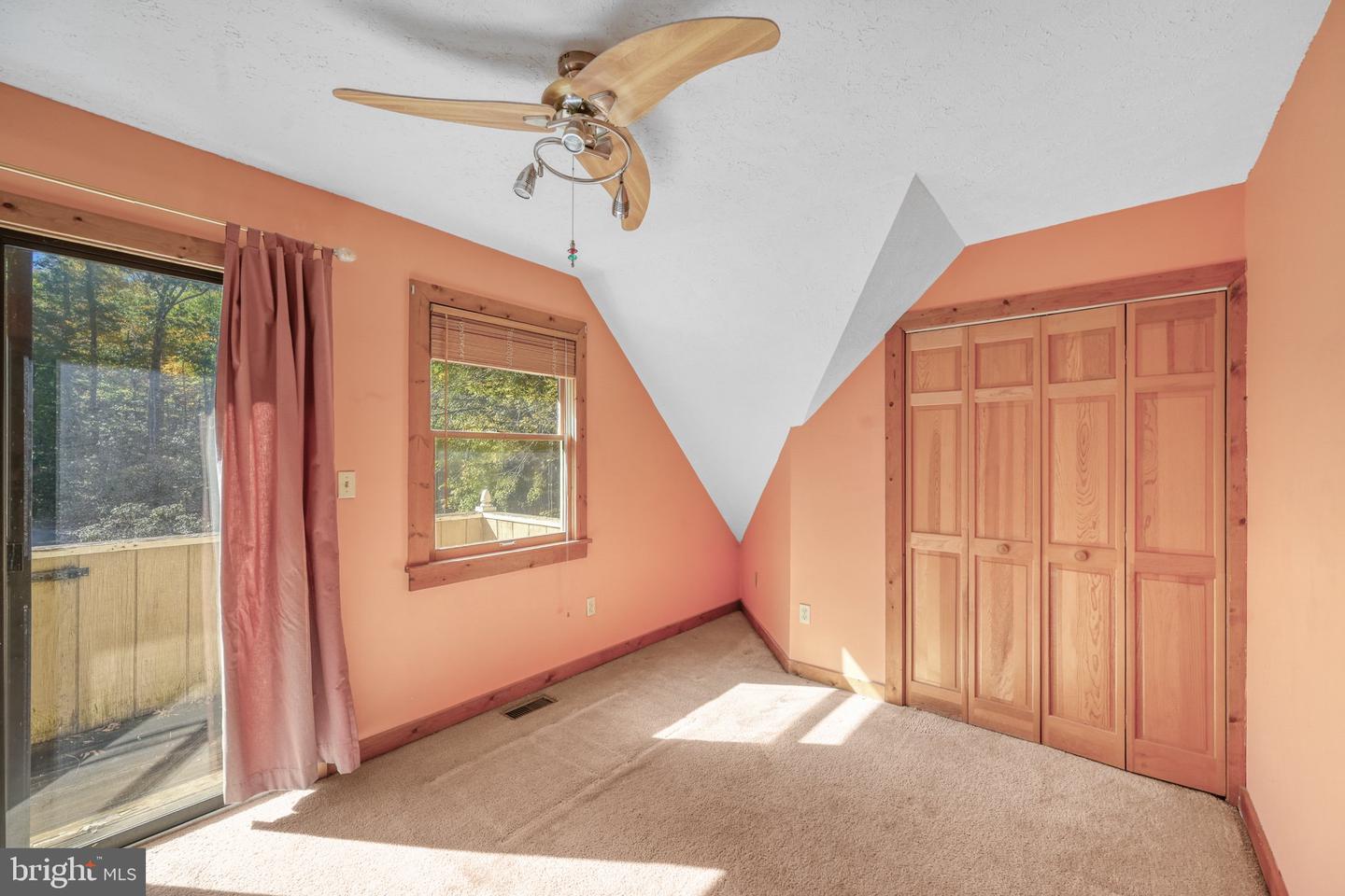 46 Fir Cir Property Photo 21