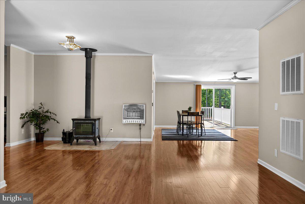 523 Three Flags Dr Property Photo 15