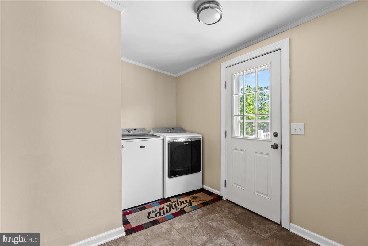 523 Three Flags Dr Property Photo 25
