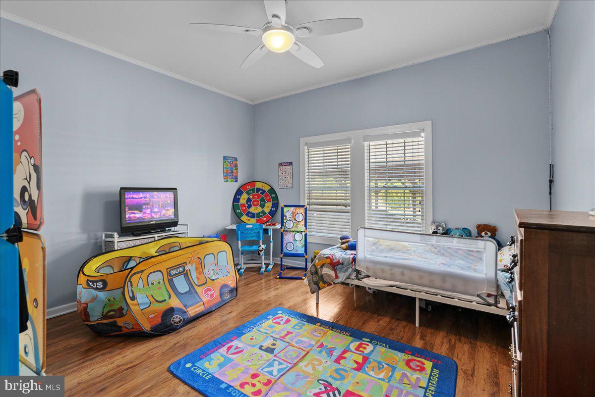 523 Three Flags Dr Property Photo 32