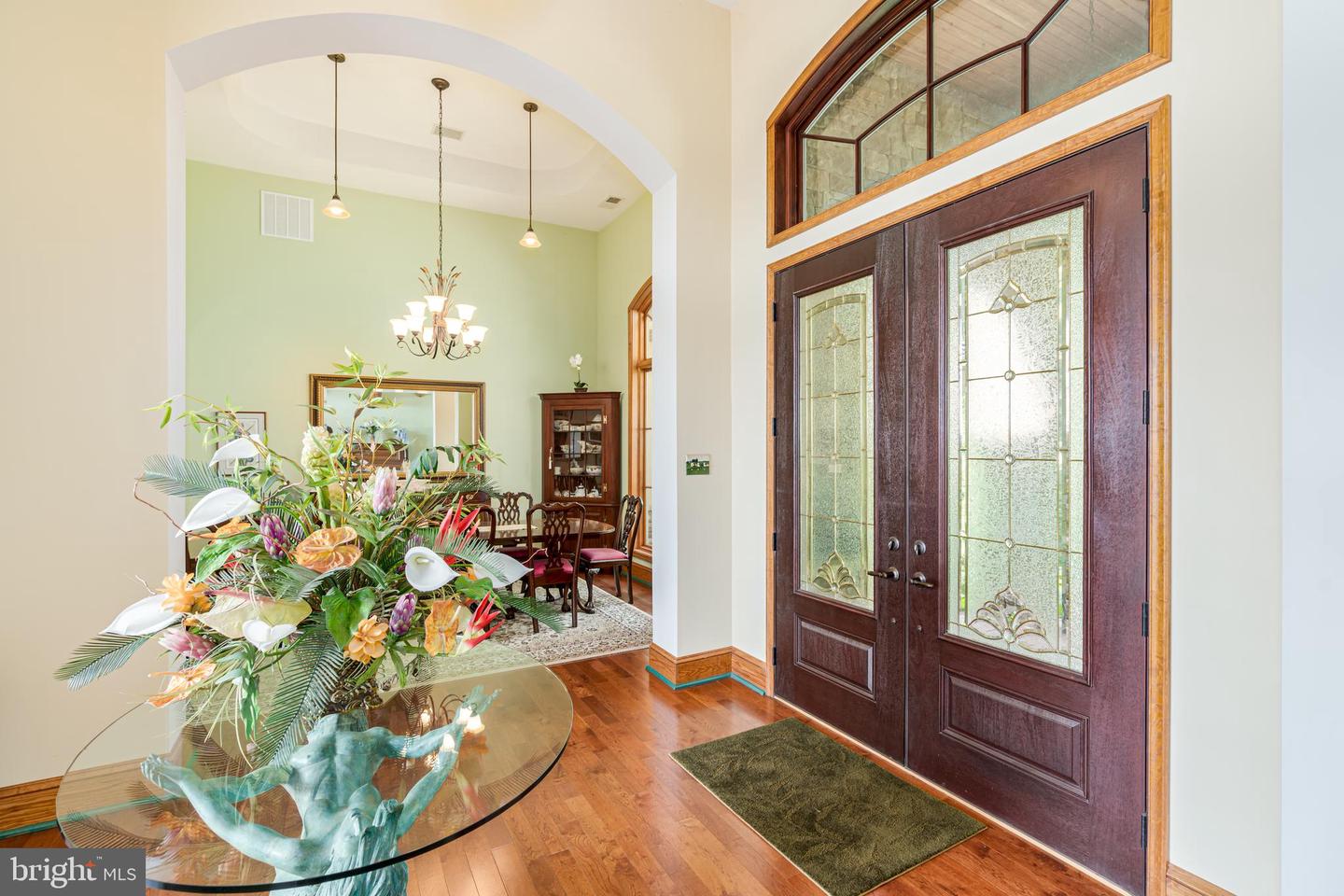 38780 Chelten Ln Property Photo 12