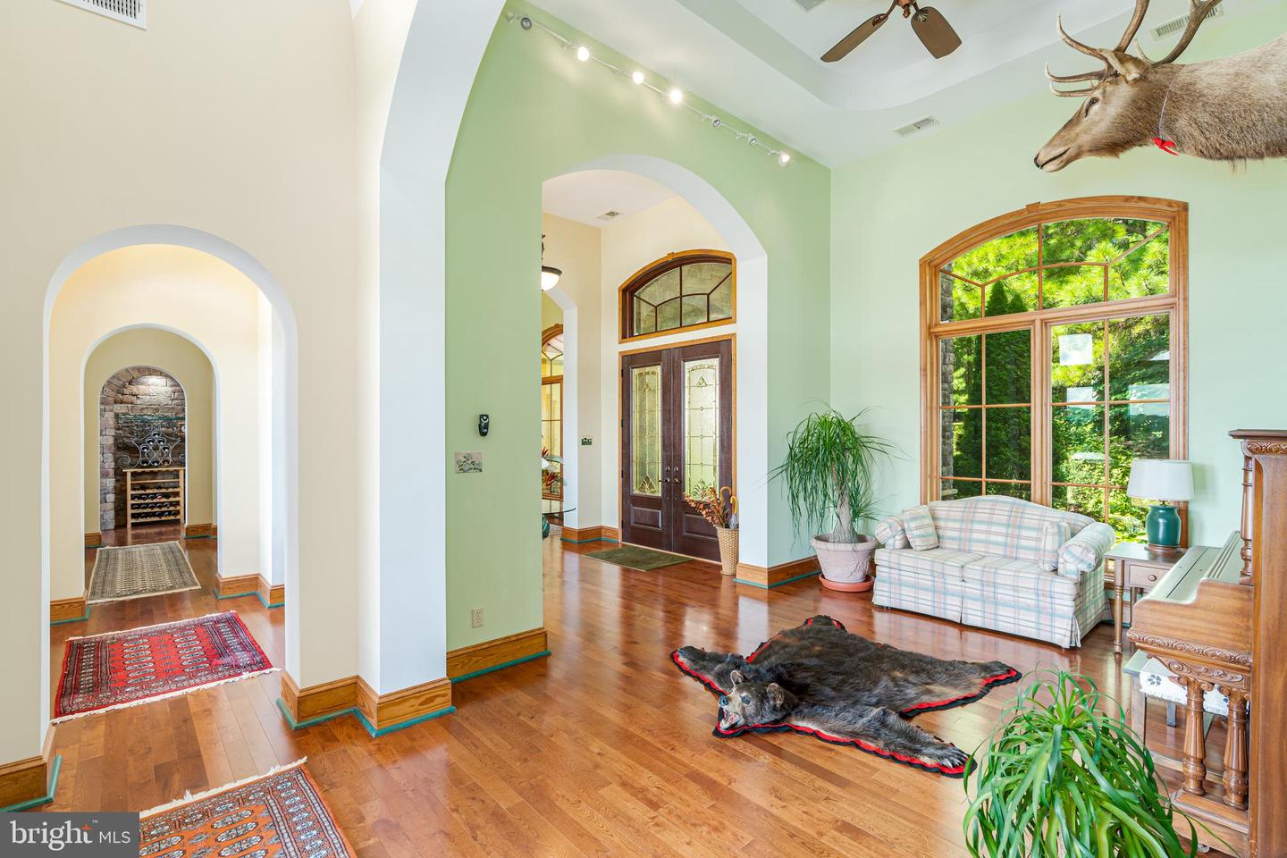 38780 Chelten Ln Property Photo 14