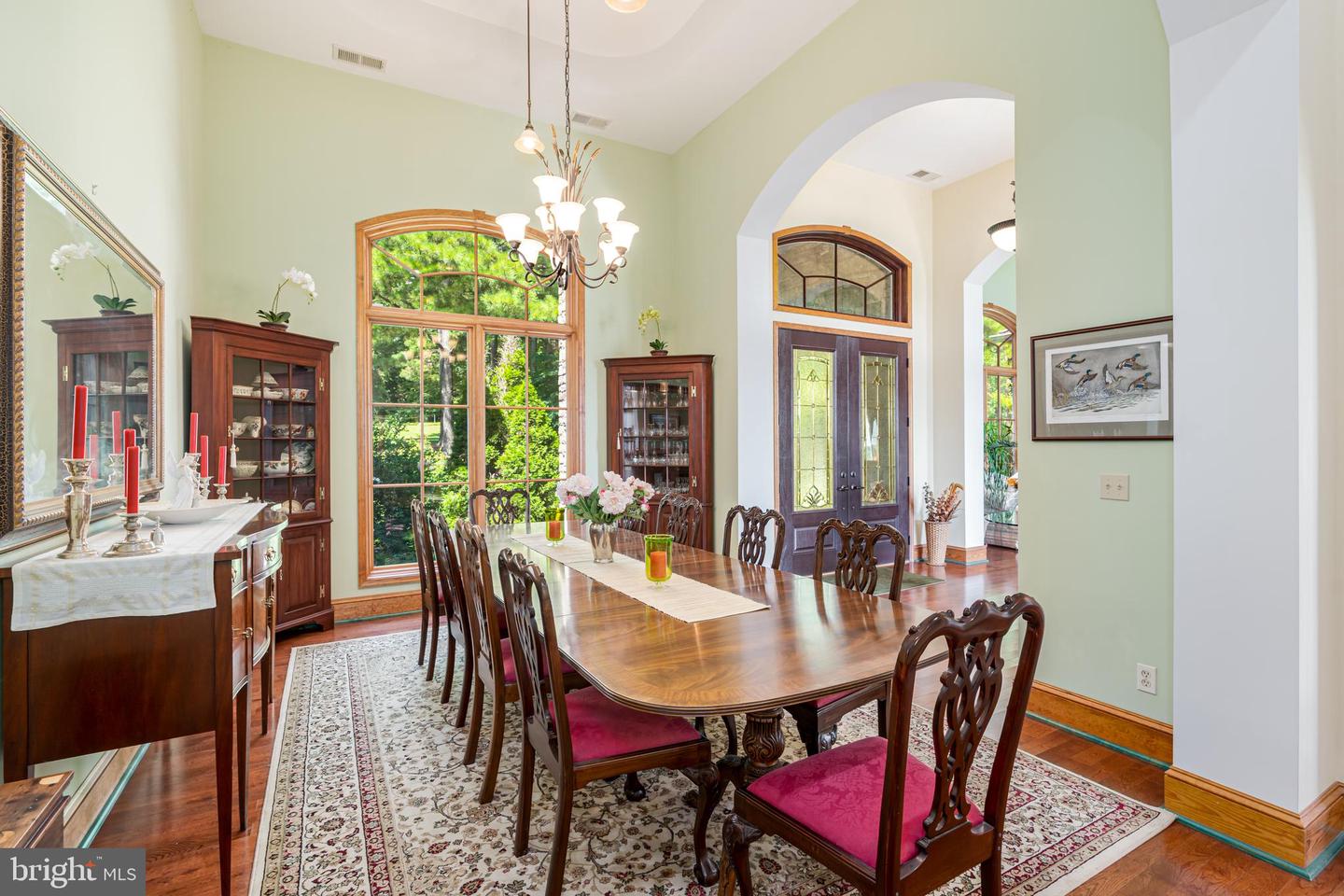 38780 Chelten Ln Property Photo 17
