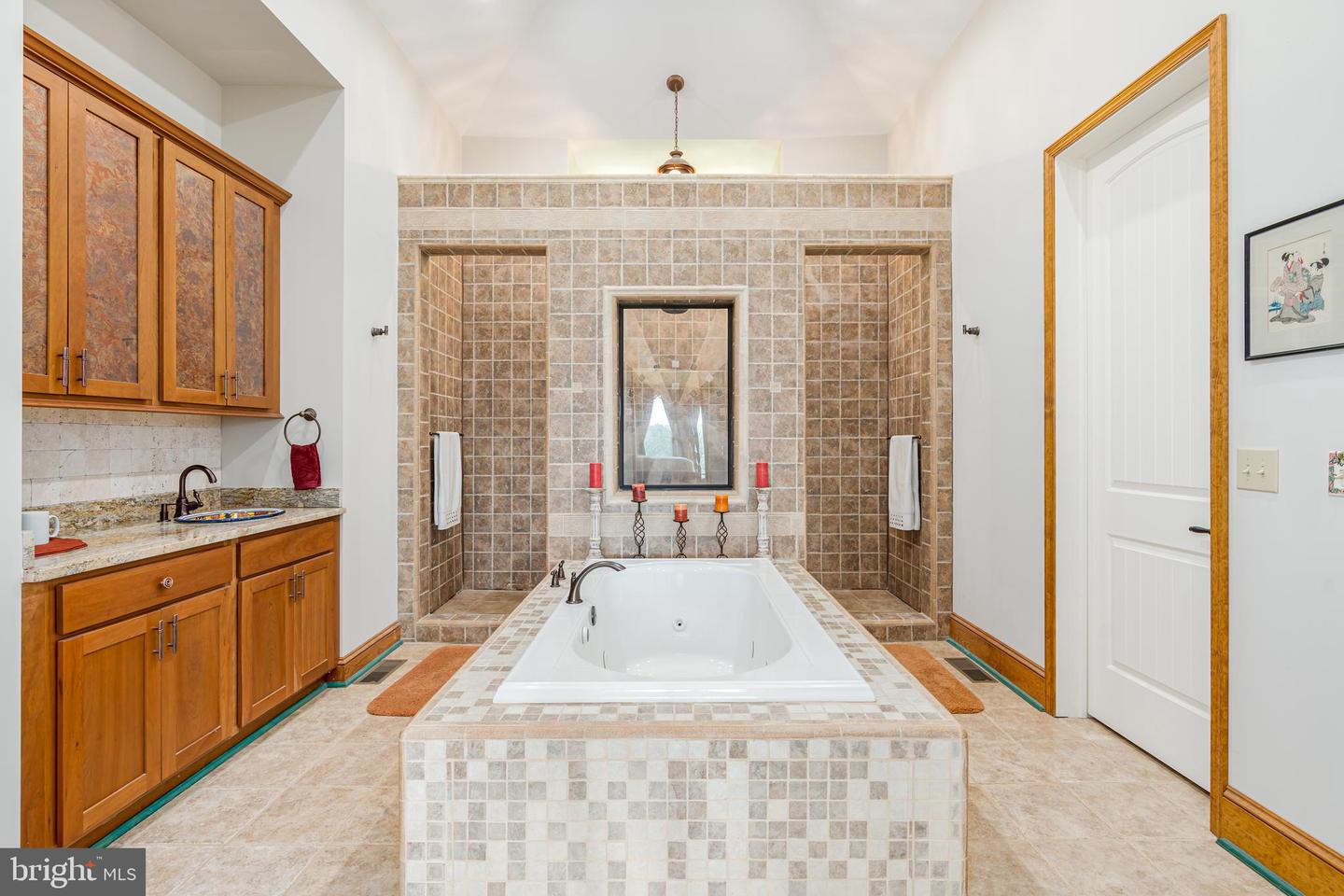 38780 Chelten Ln Property Photo 37