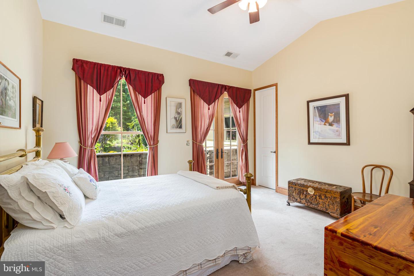 38780 Chelten Ln Property Photo 41