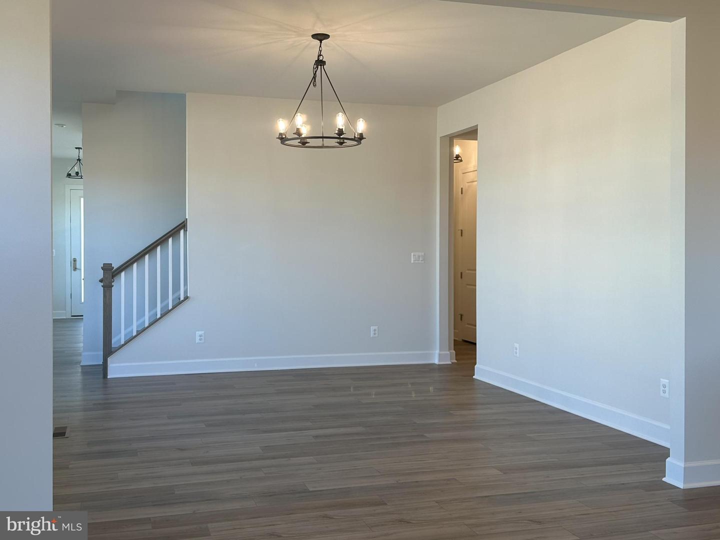 43212 Greeley Sq Property Photo 5