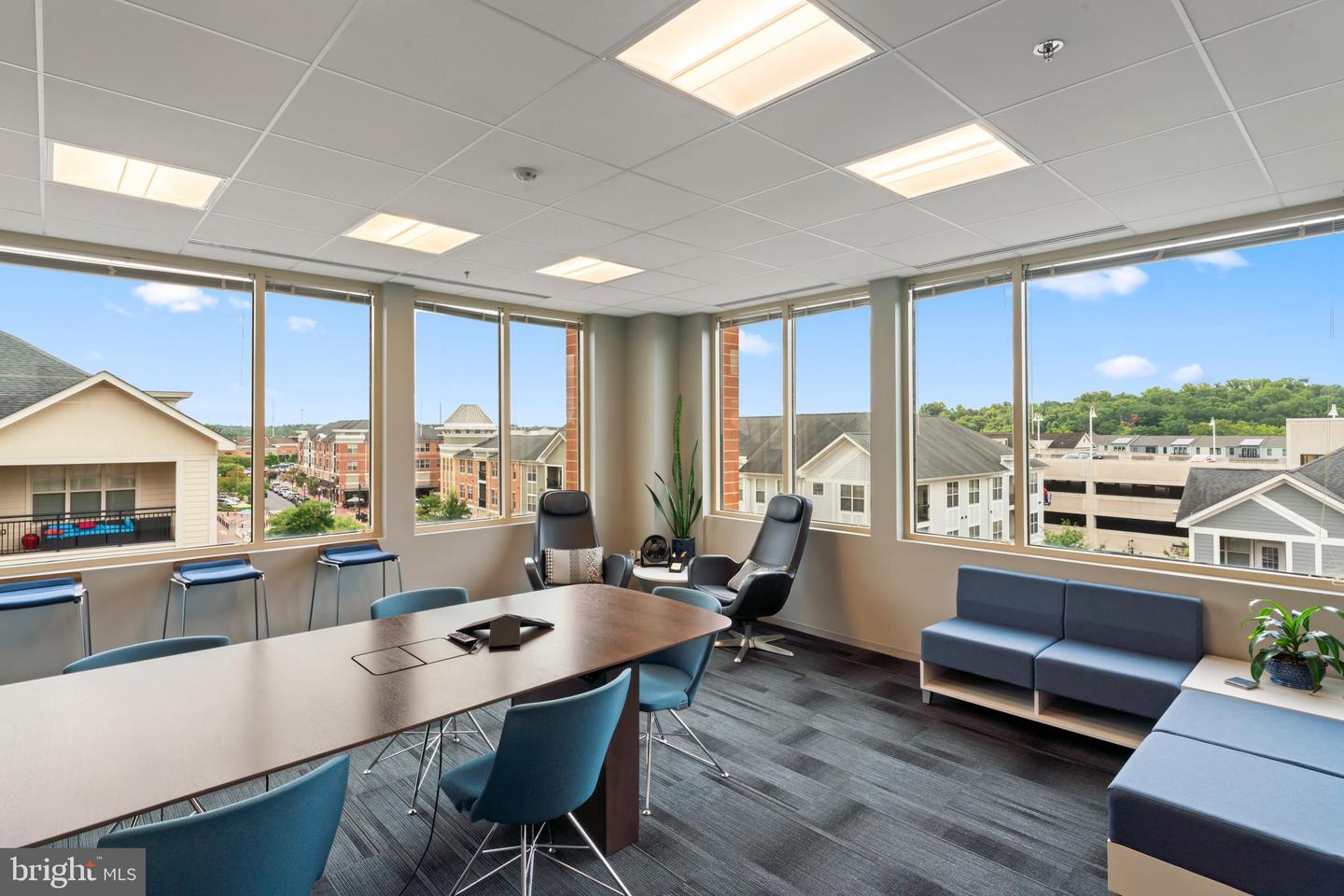 1602 Village Market Blvd Se #400 Property Photo 60