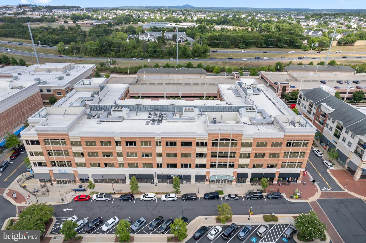 1602 Village Market Blvd Se #400 Property Photo 64
