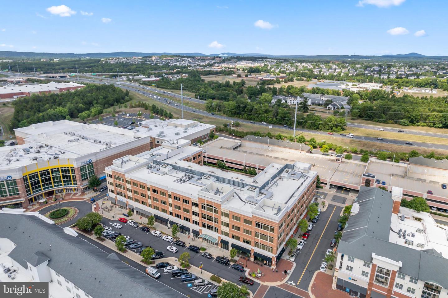 1602 Village Market Blvd Se #400 Property Photo 66