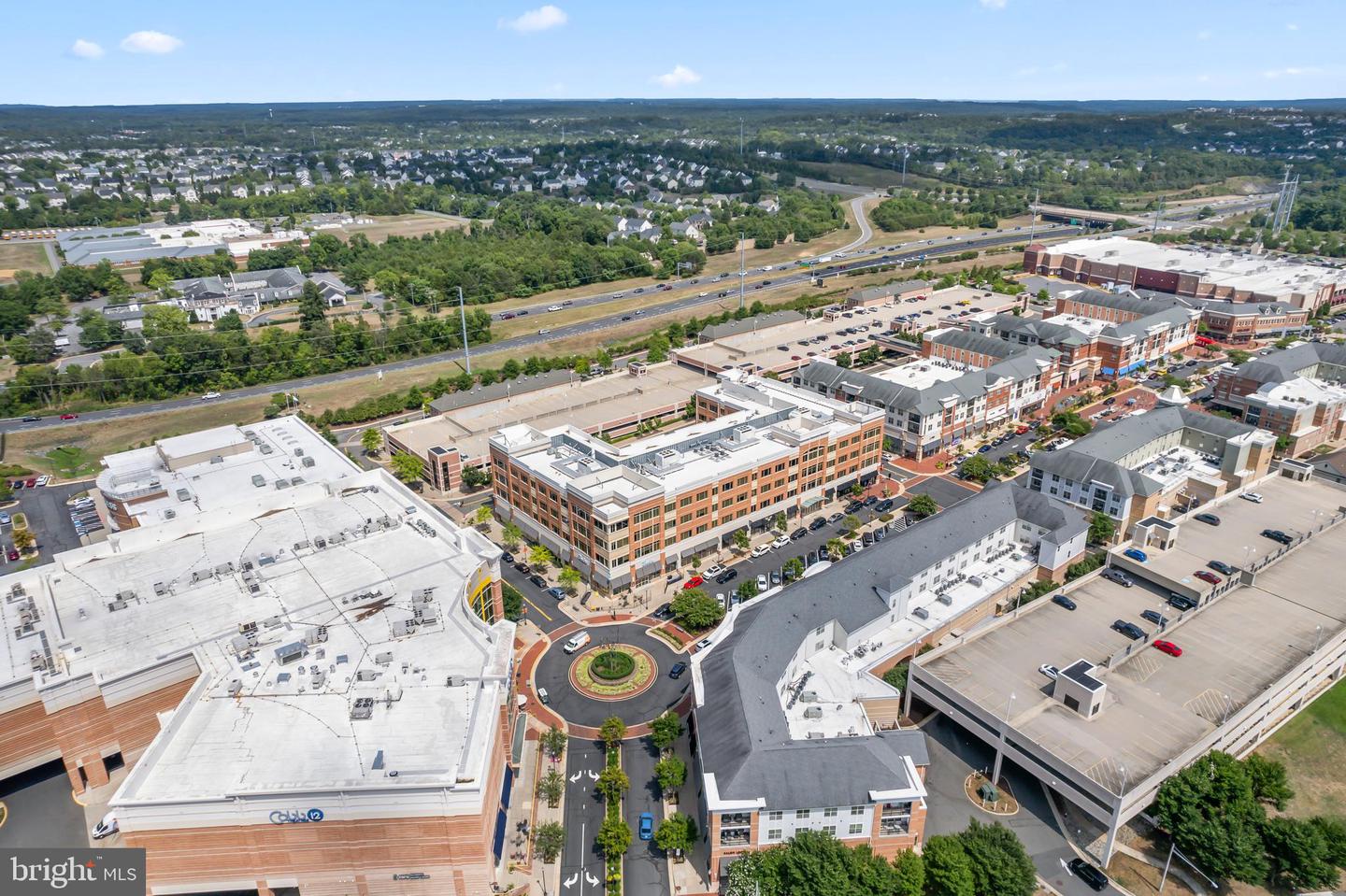 1602 Village Market Blvd Se #400 Property Photo 67