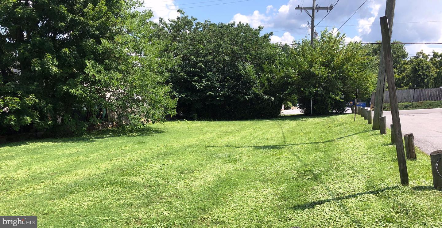 Federal Property Photo 6