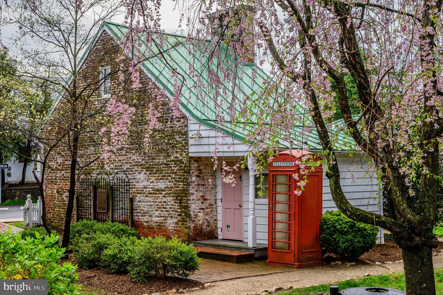 Federal Property Photo 29
