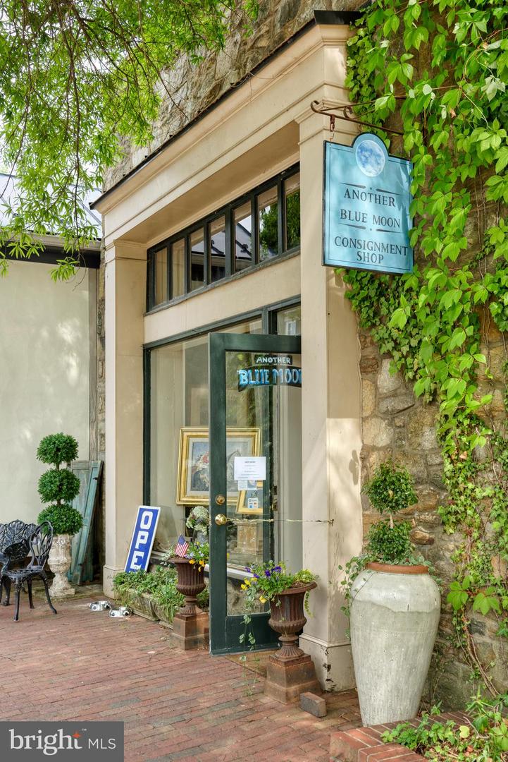 Federal Property Photo 32