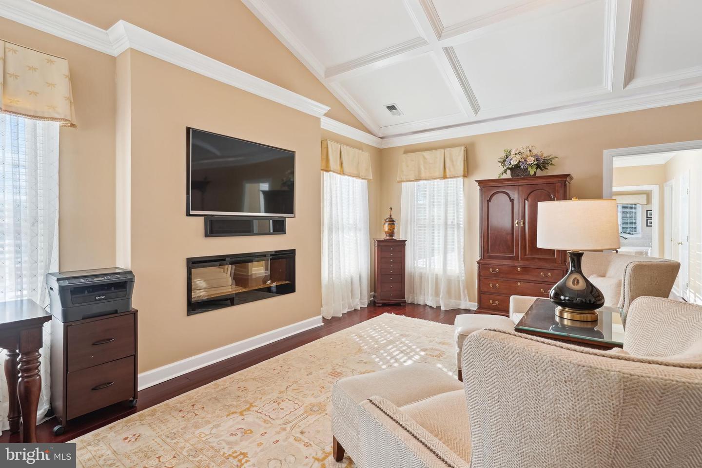 43287 Warwick Hills Ct Property Photo 51