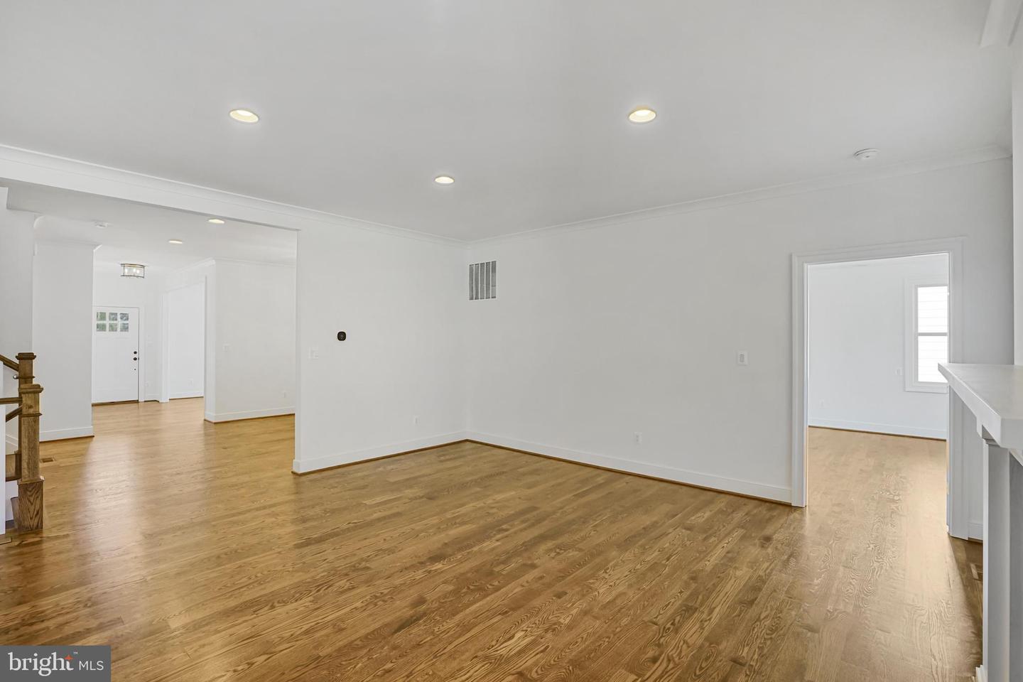 602 Martin Ave Property Photo 28