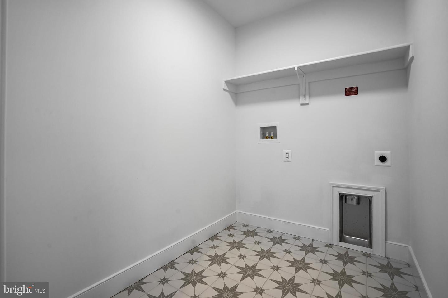 602 Martin Ave Property Photo 46