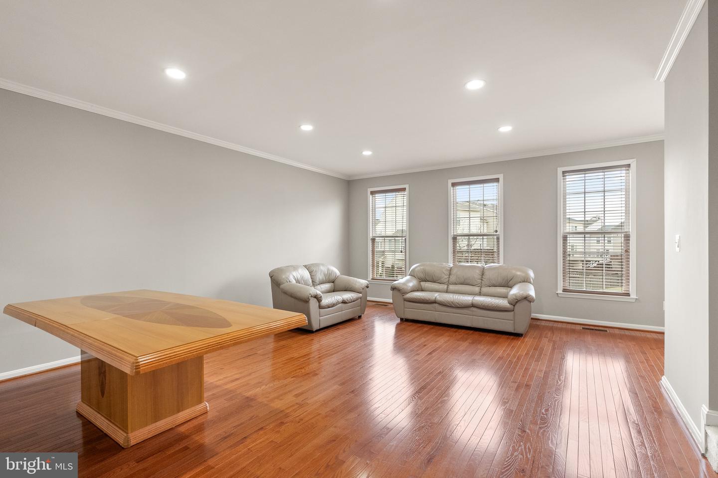 25189 Hummocky Ter Property Photo 12