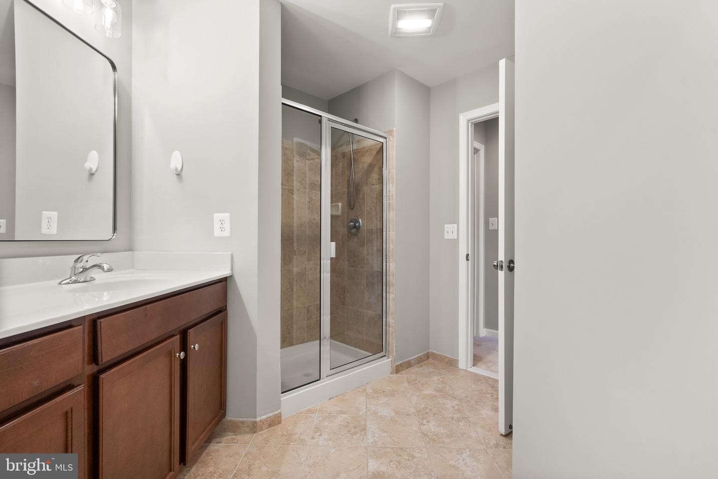 25189 Hummocky Ter Property Photo 23