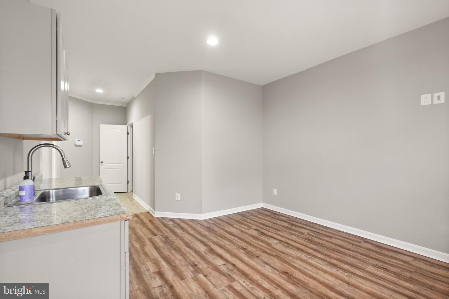25189 Hummocky Ter Property Photo 40