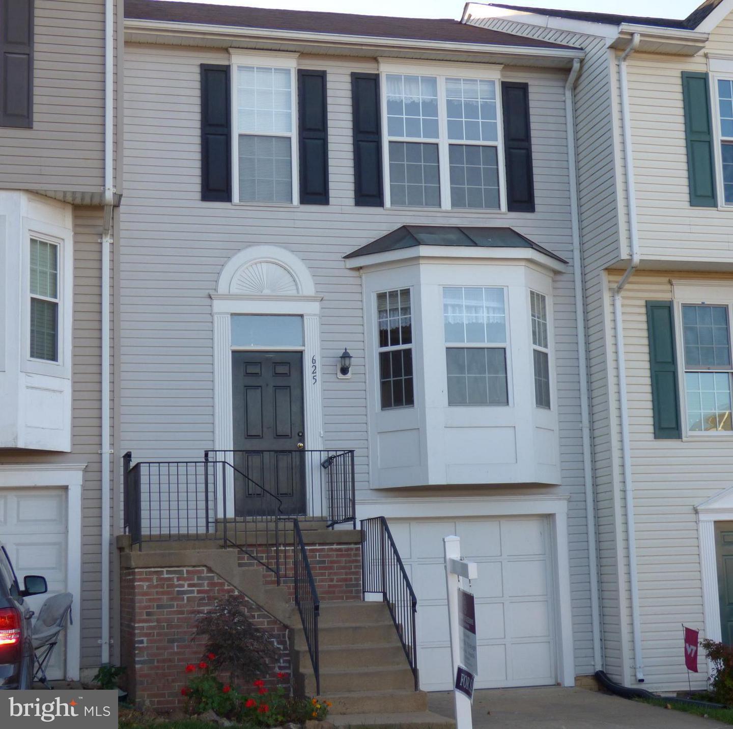 625 Tammy Ter Se Property Photo