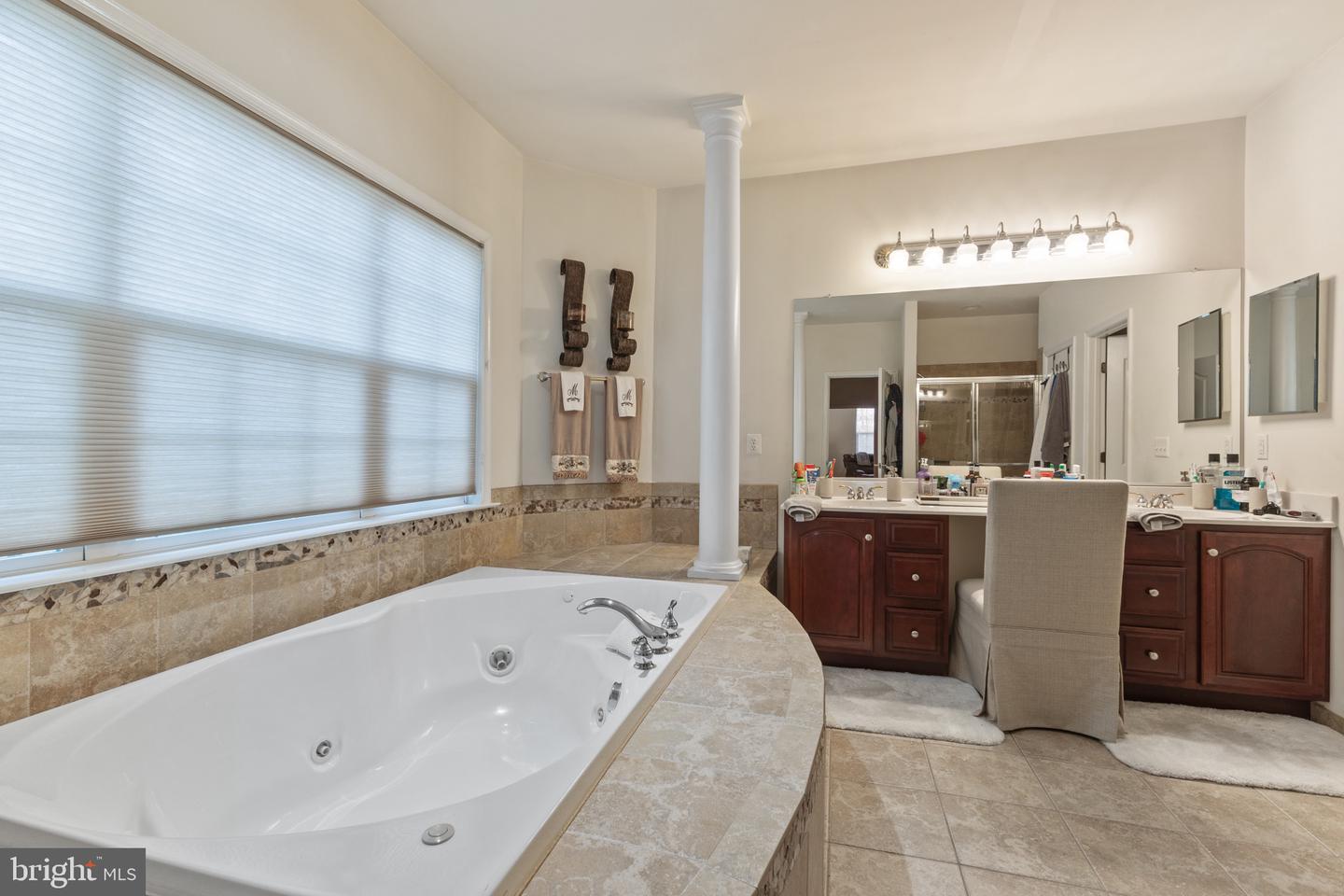 42037 Heaters Island Ct Property Photo 52