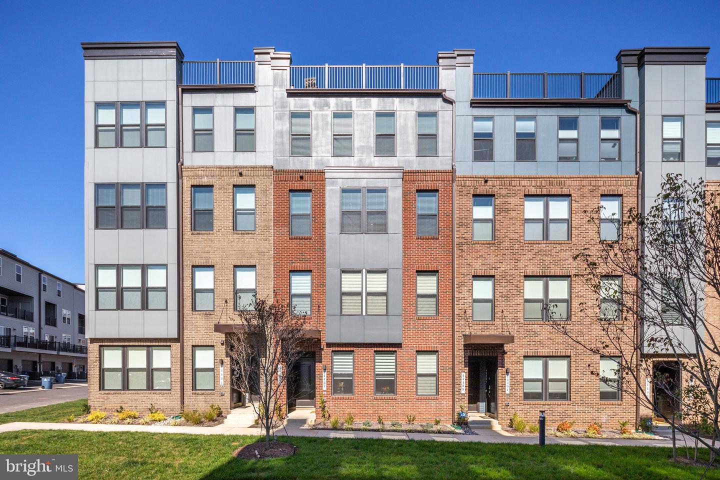Ashbrook Place Real Estate Listings Main Image