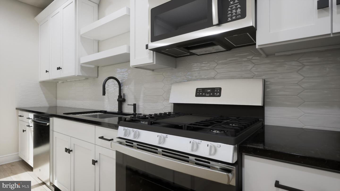 43296 Farringdon Sq Property Photo 5