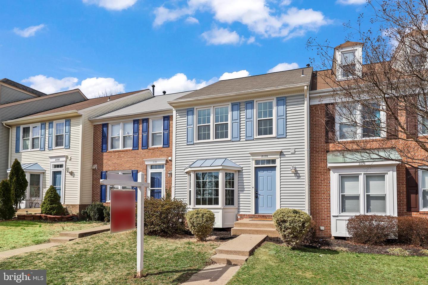 21178 Winding Brook Sq Property Photo