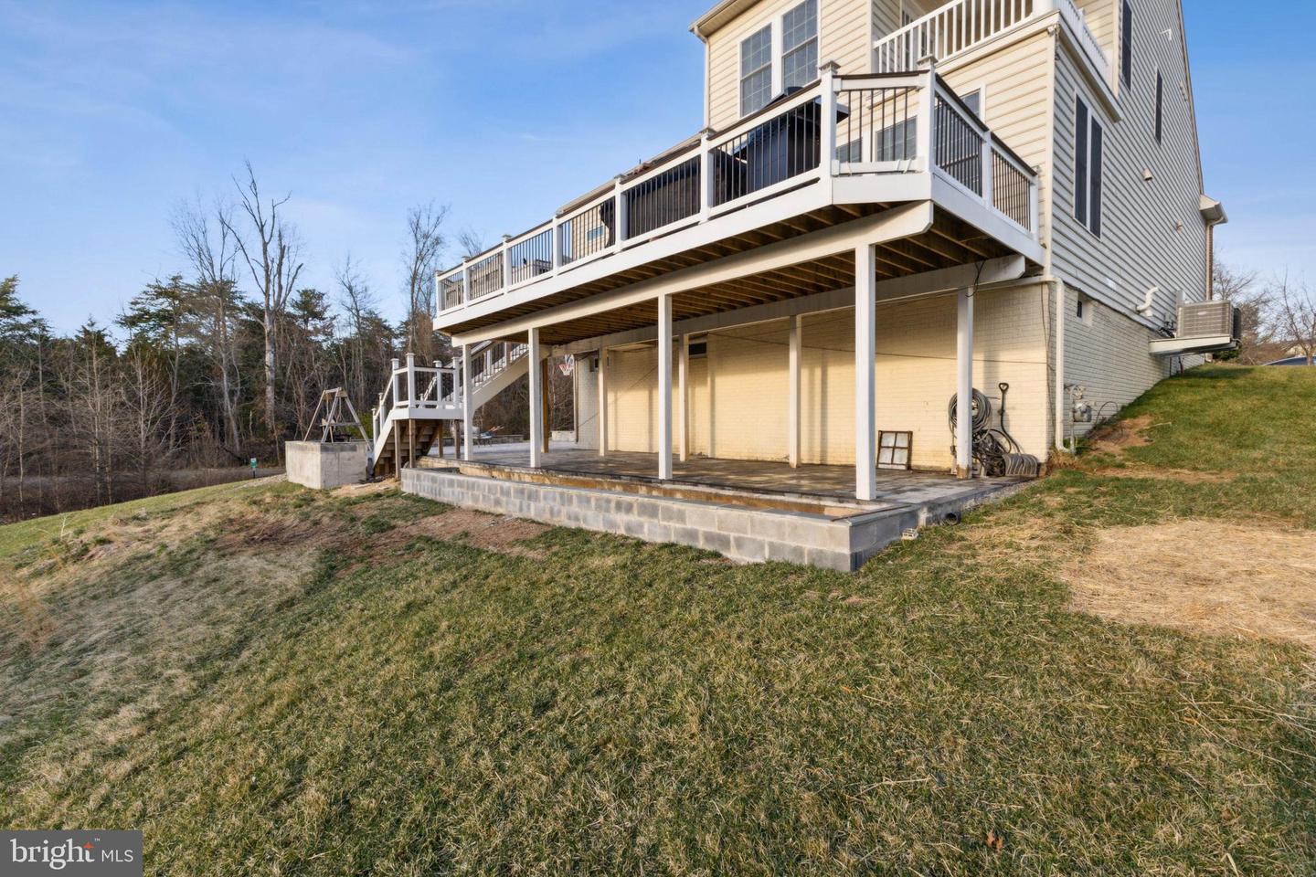 25561 Royal Hunter Dr Property Photo 4