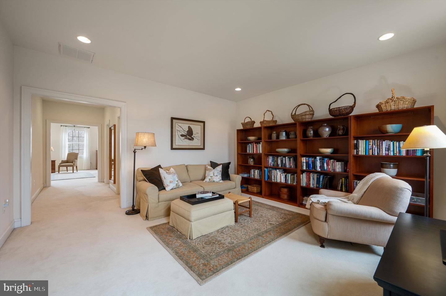 20880 Eckbo Dr Property Photo 37