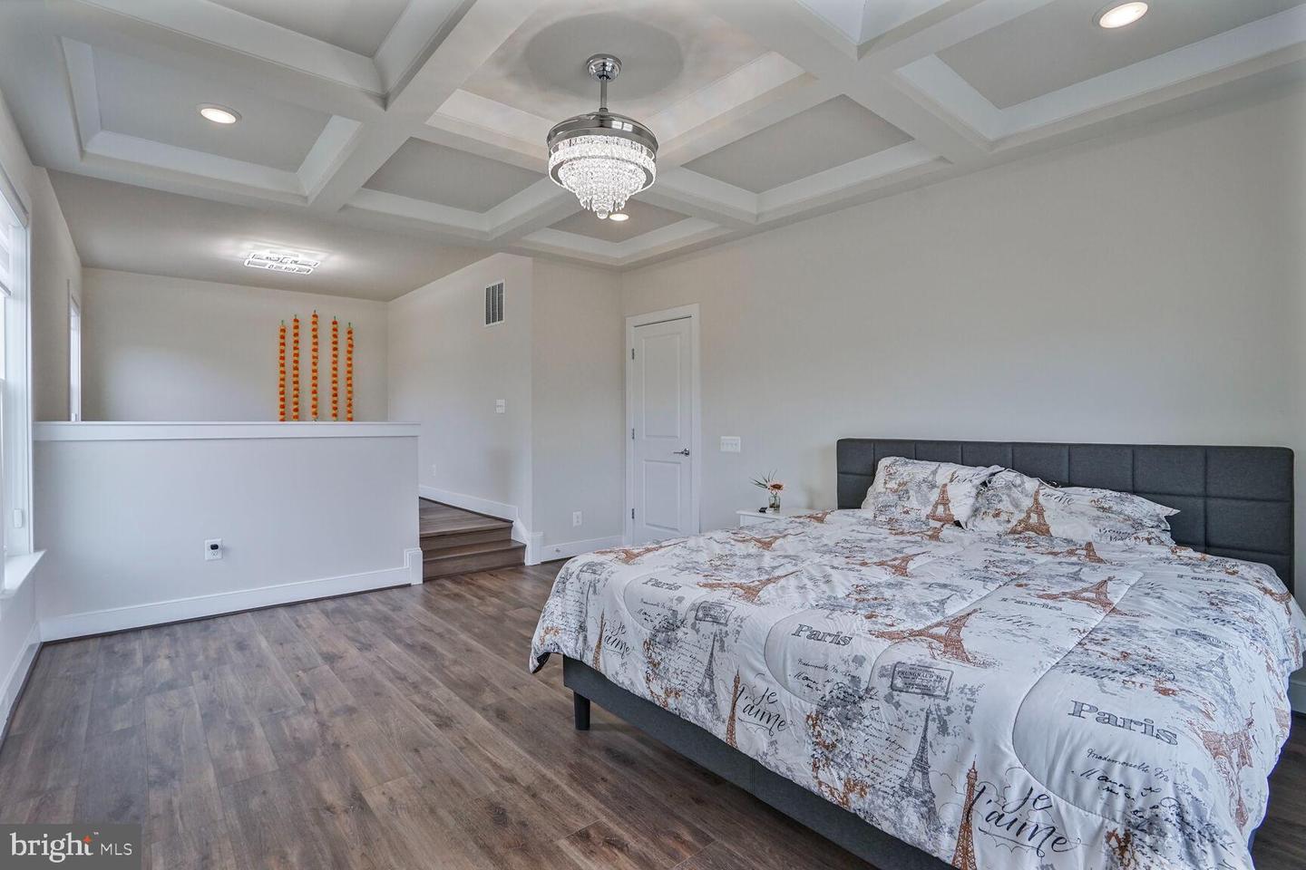 26570 Henry Hill Dr Property Photo 32