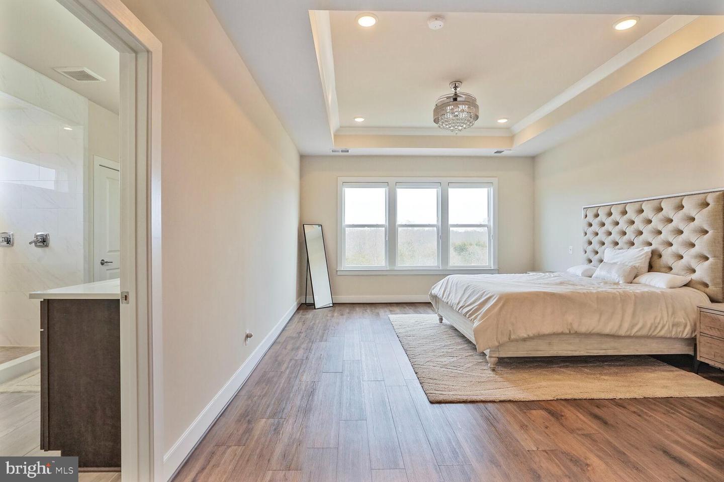 26570 Henry Hill Dr Property Photo 36