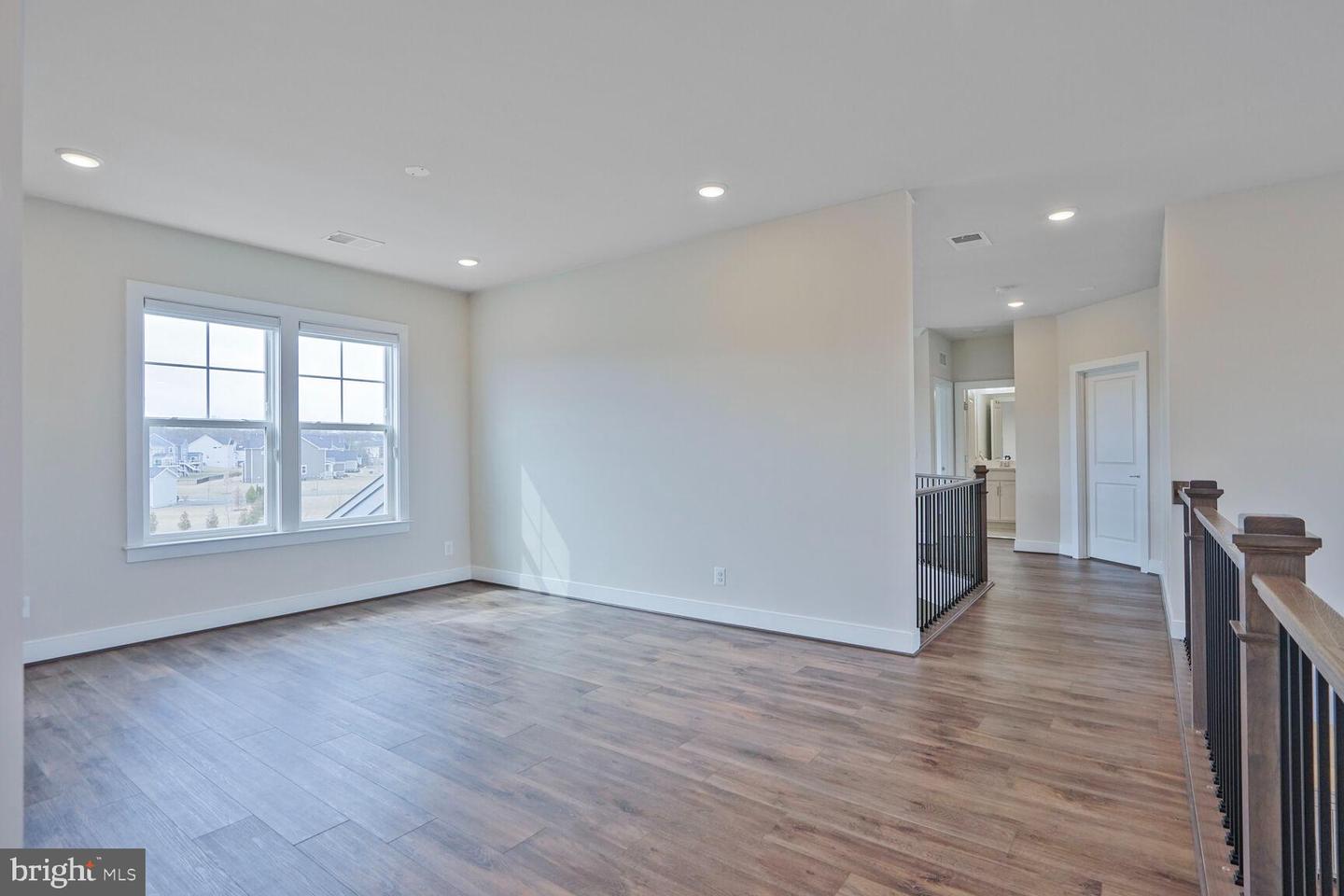 26570 Henry Hill Dr Property Photo 43