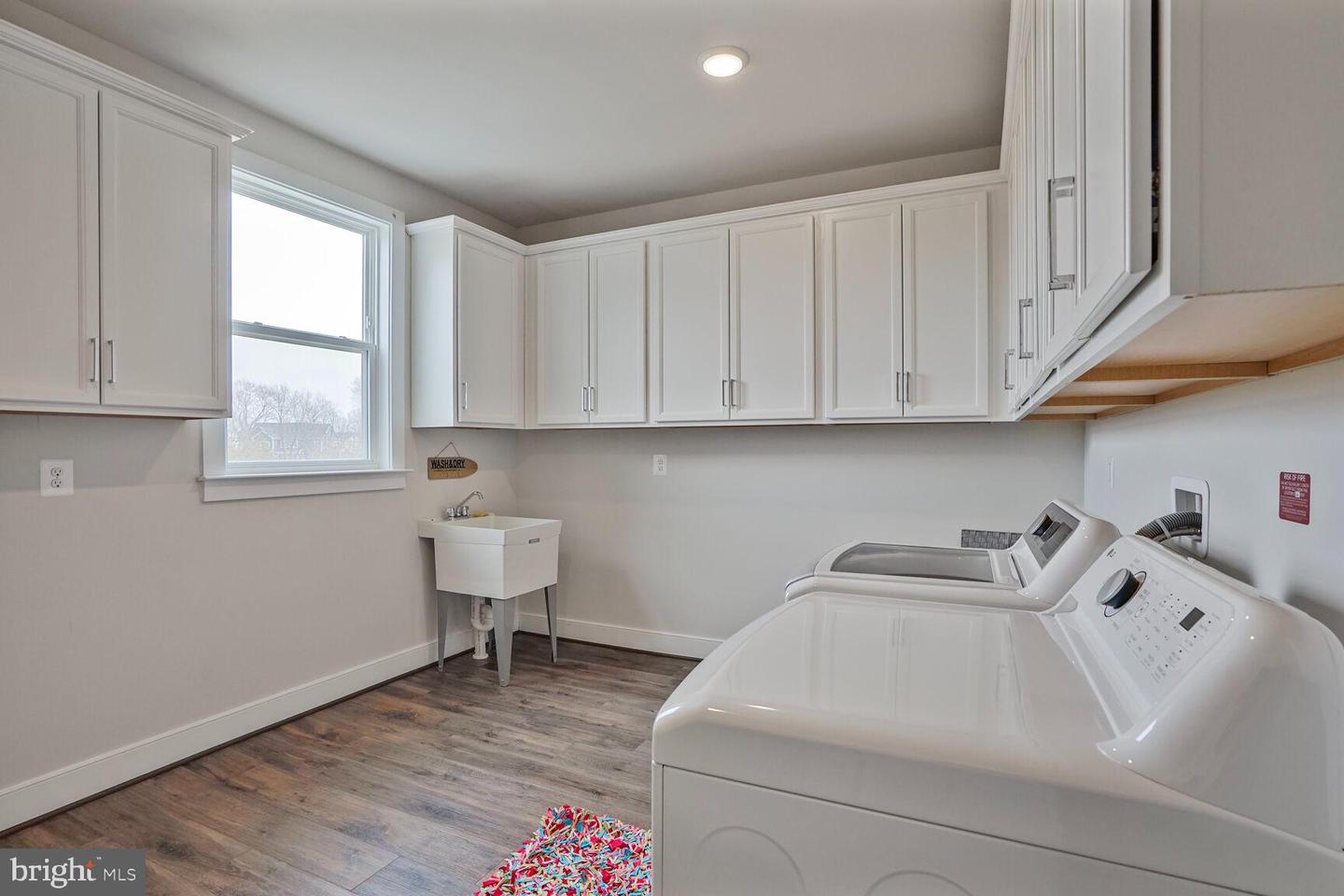 26570 Henry Hill Dr Property Photo 60