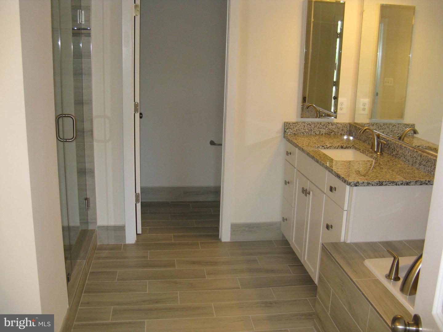 42363 Chapel Gate Ter Property Photo 17