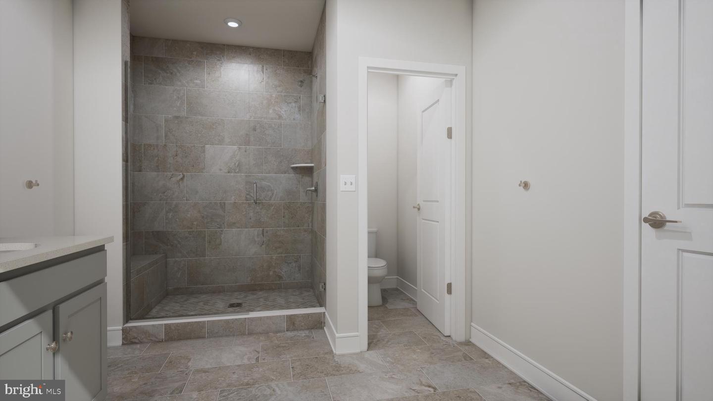 43304 Farringdon Sq Property Photo 11