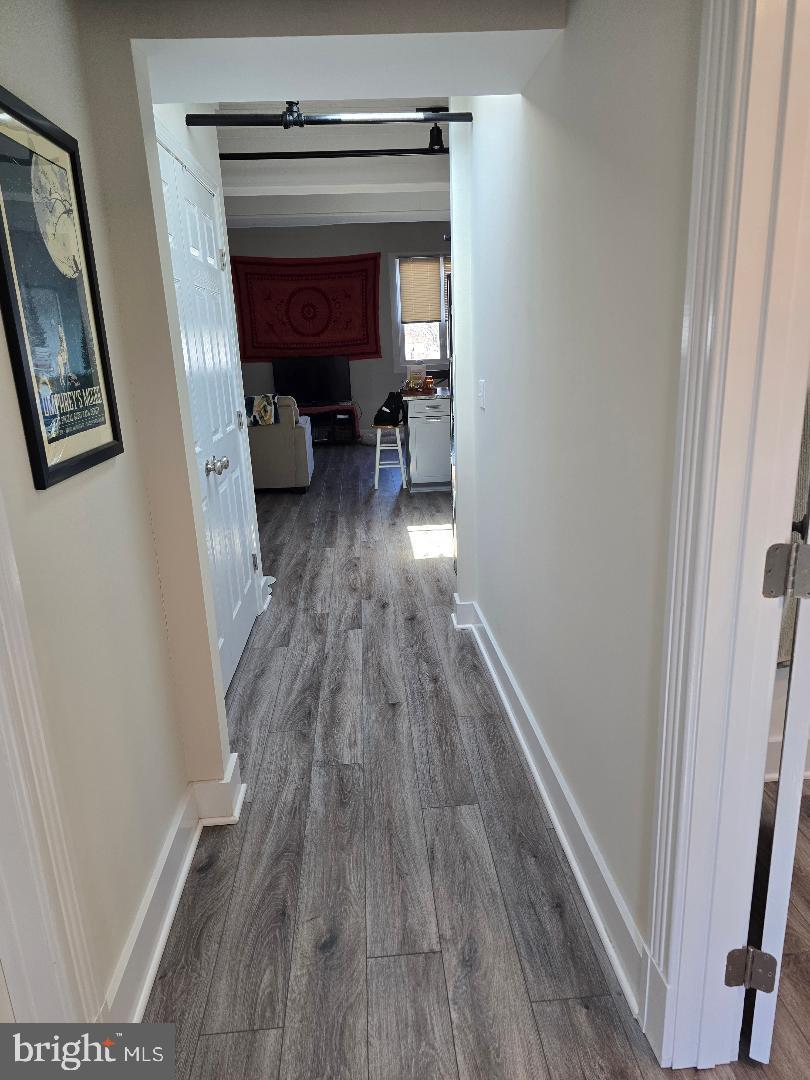 6 W Loudoun Property Photo 27