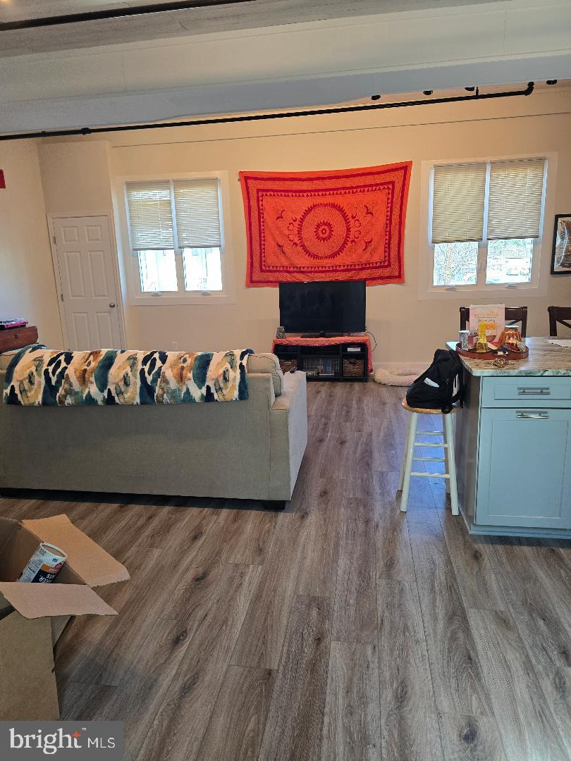 6 W Loudoun Property Photo 34