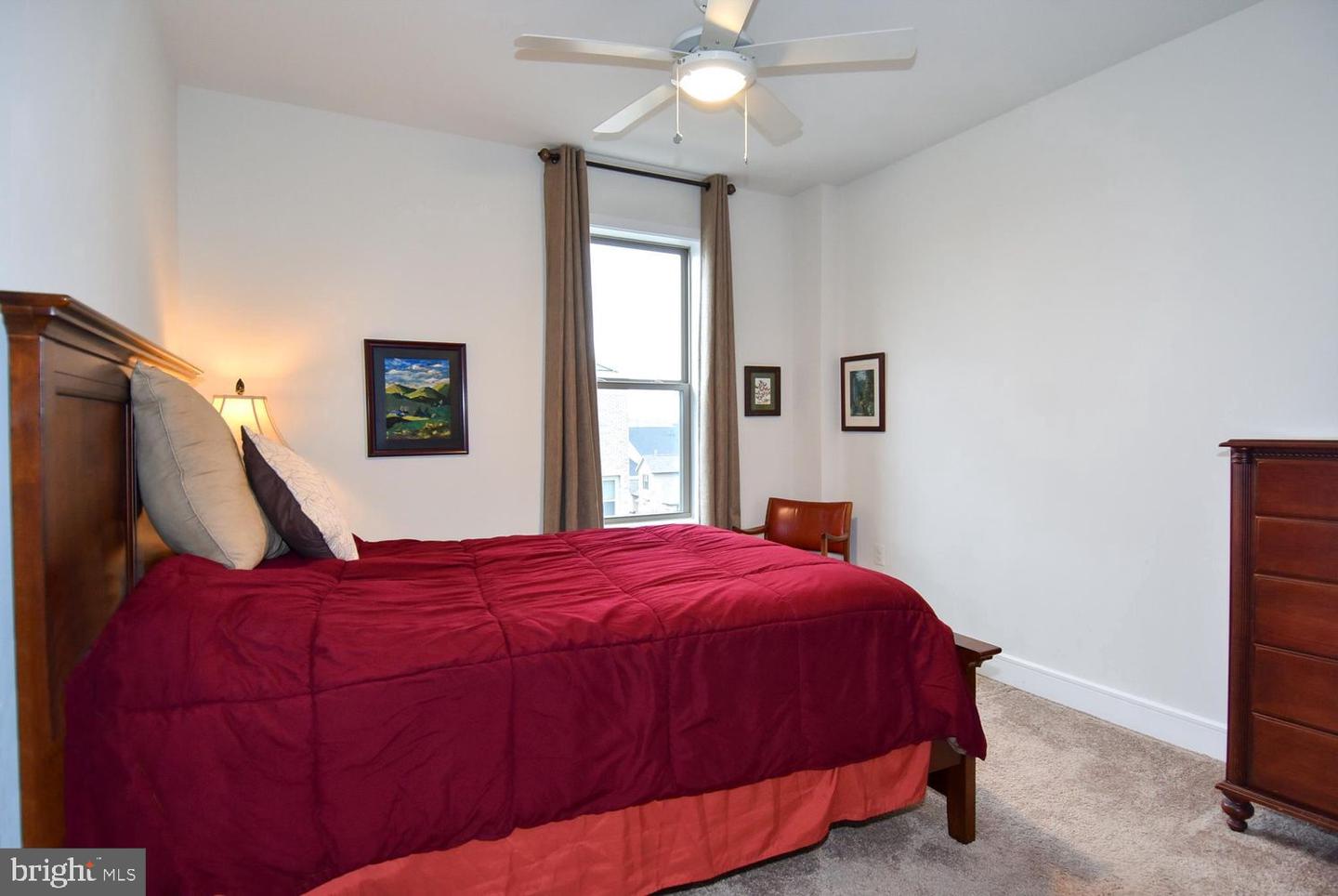 23610 Havelock Walk Ter Property Photo 32