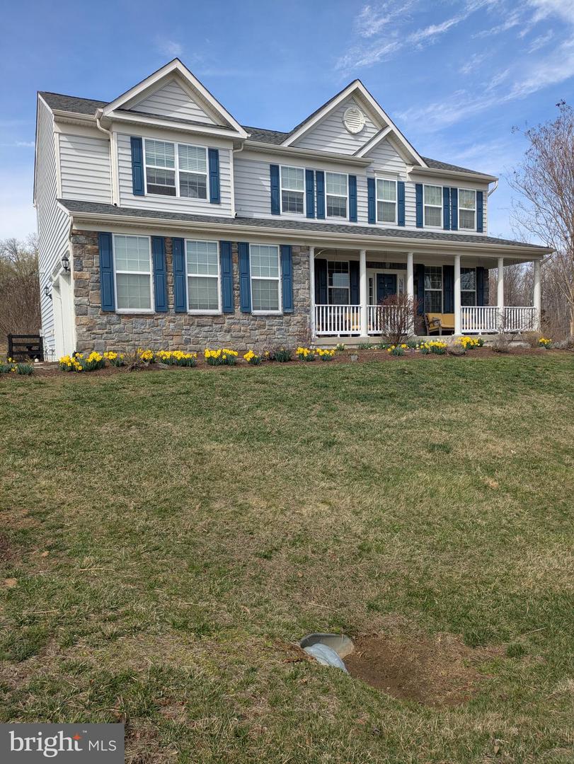 36494 Winding Oak Pl Property Photo 4