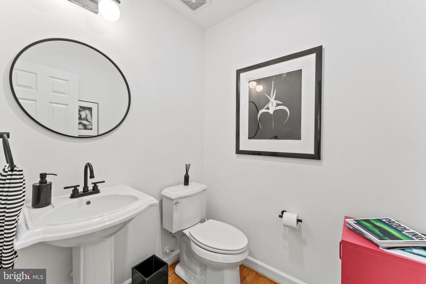 36494 Winding Oak Pl Property Photo 14