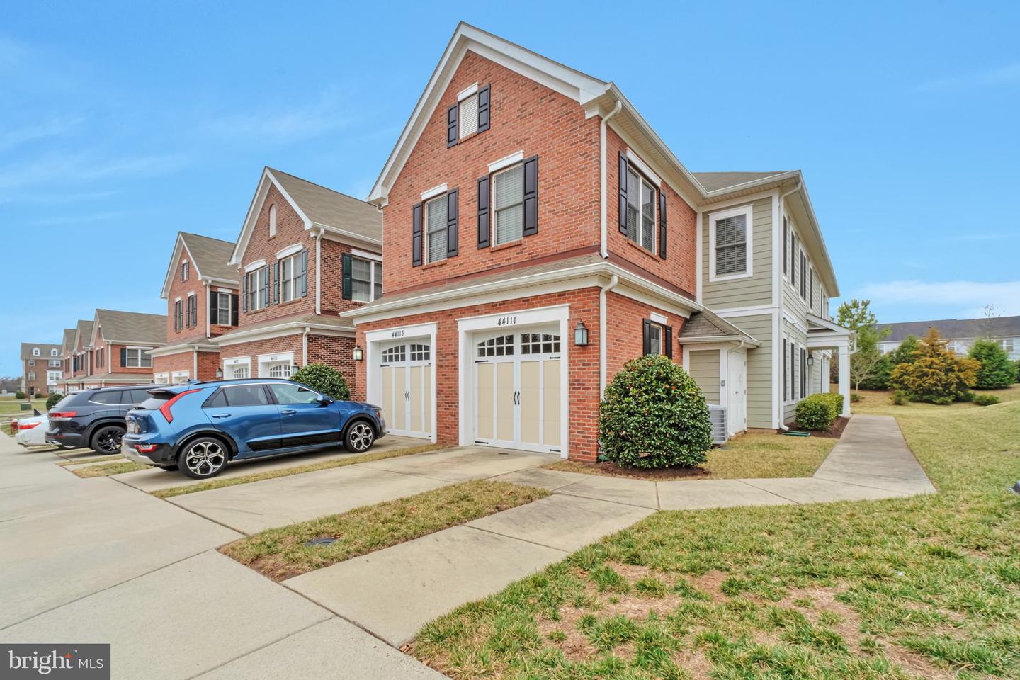 Chantilly Real Estate Listings Main Image