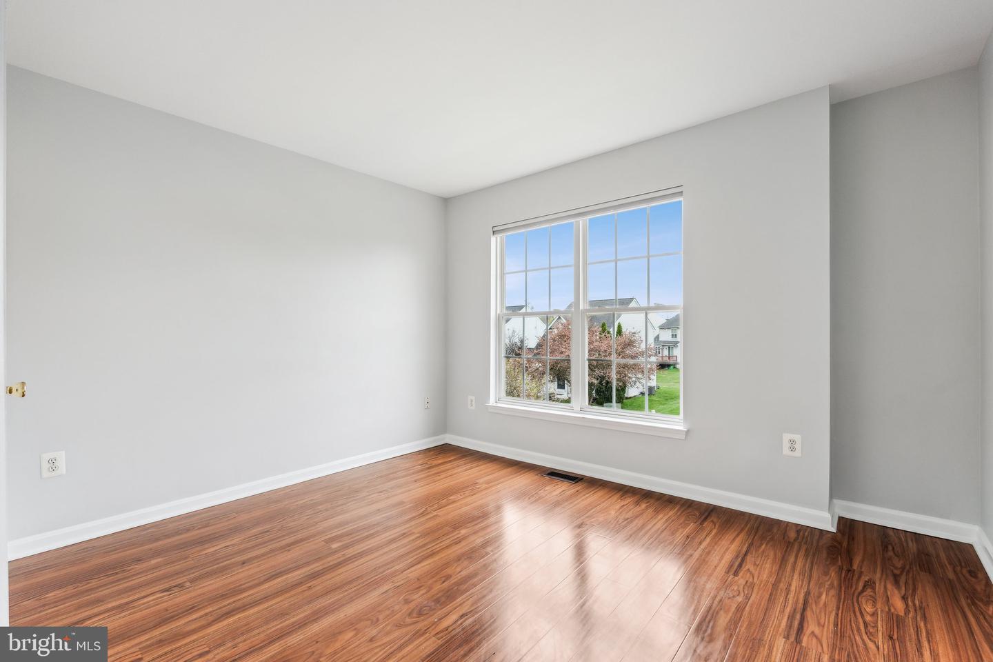 22376 Maison Carree Sq Property Photo 10