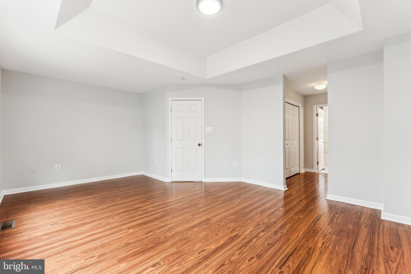 22376 Maison Carree Sq Property Photo 14