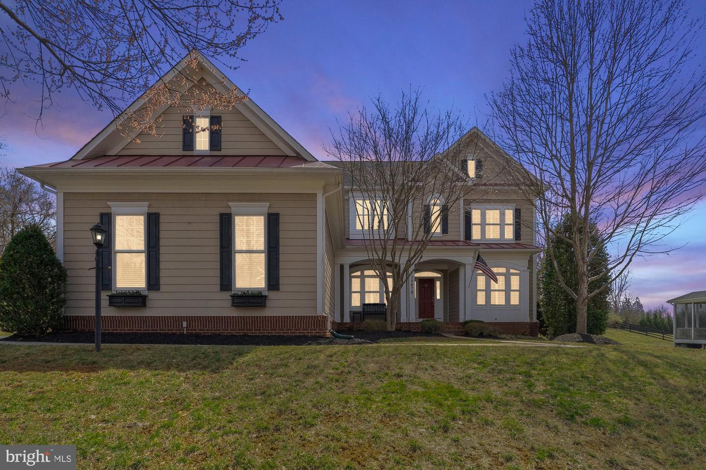 Heritage Real Estate Listings Main Image