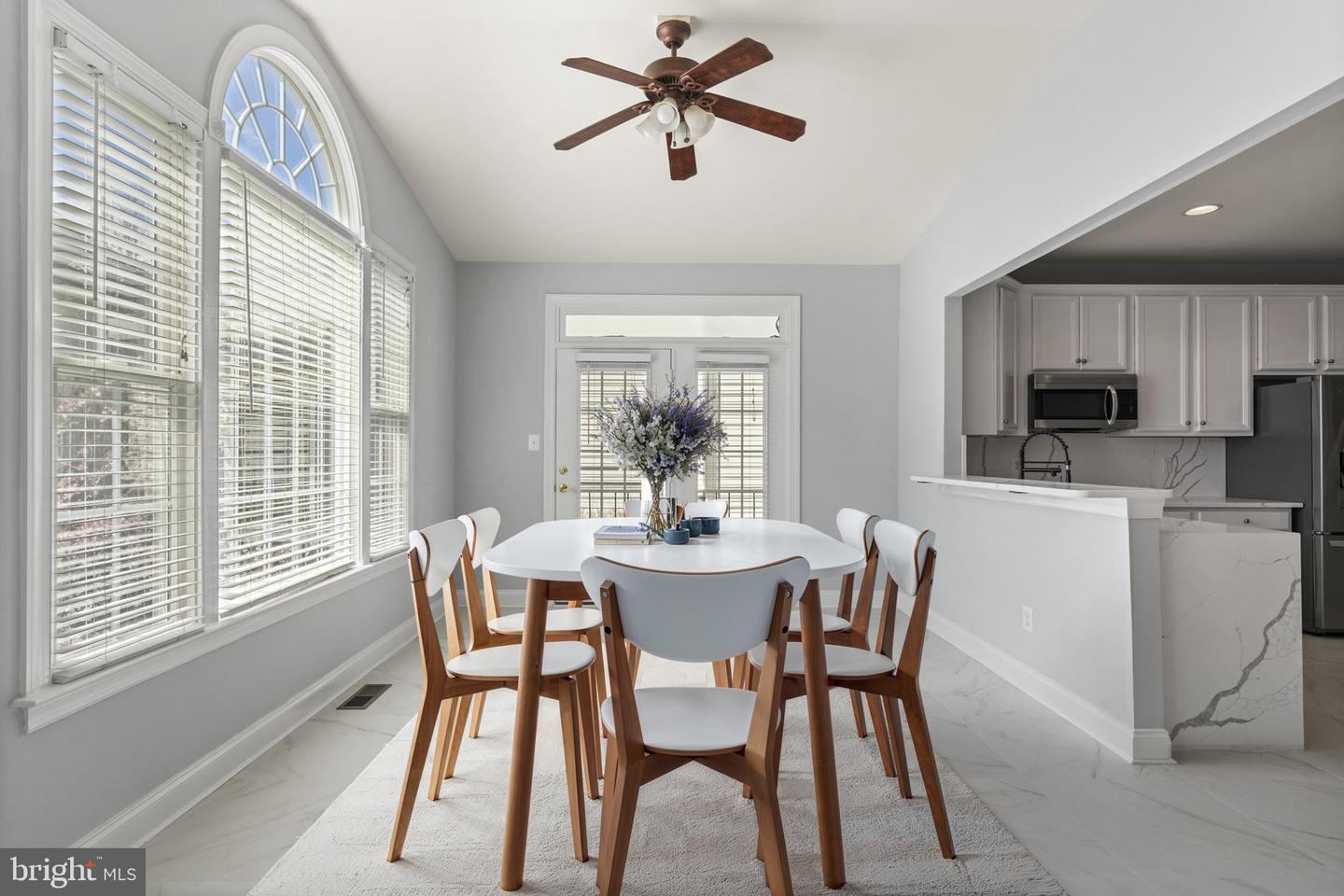 43915 Kittiwake Dr Property Photo 11