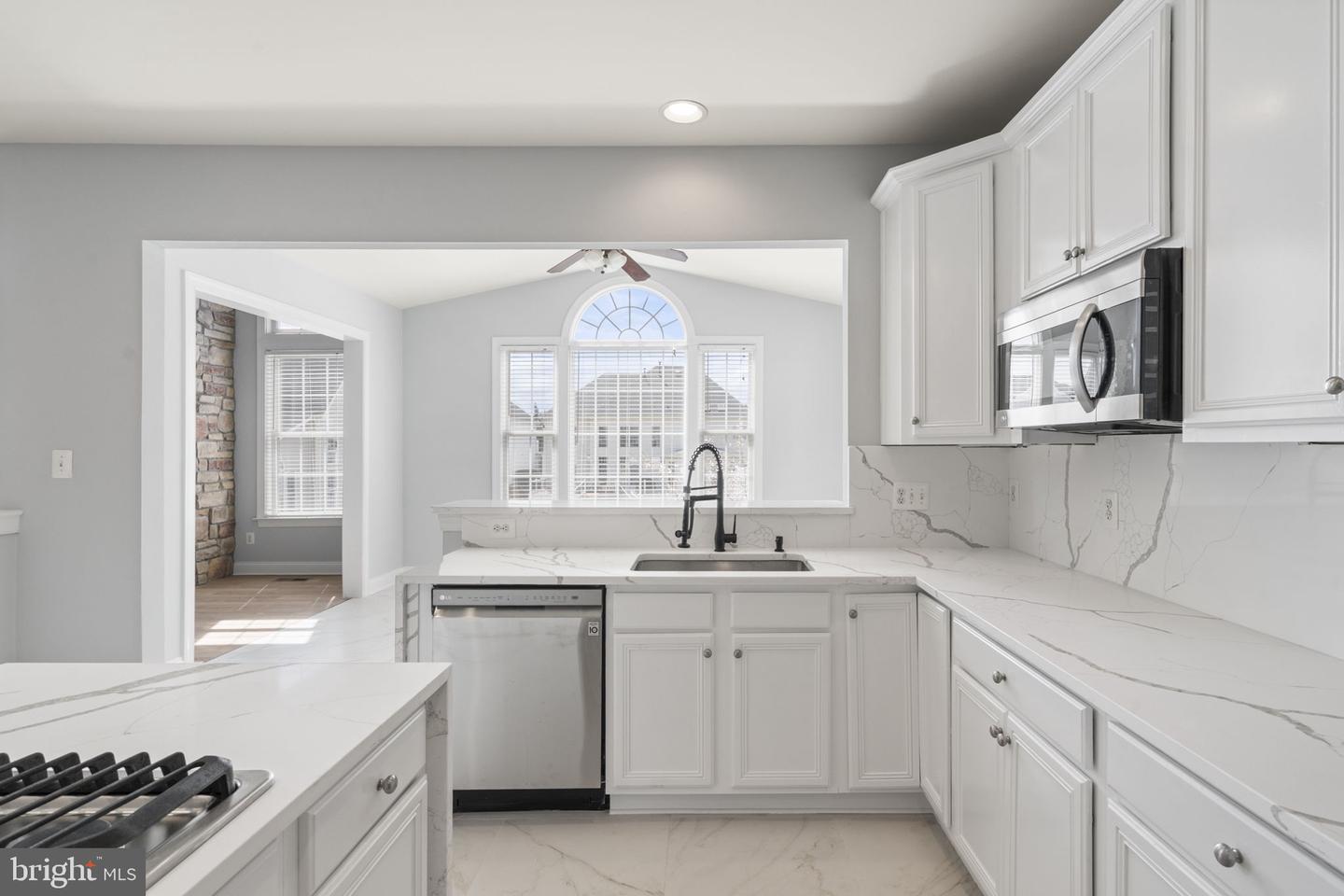 43915 Kittiwake Dr Property Photo 13