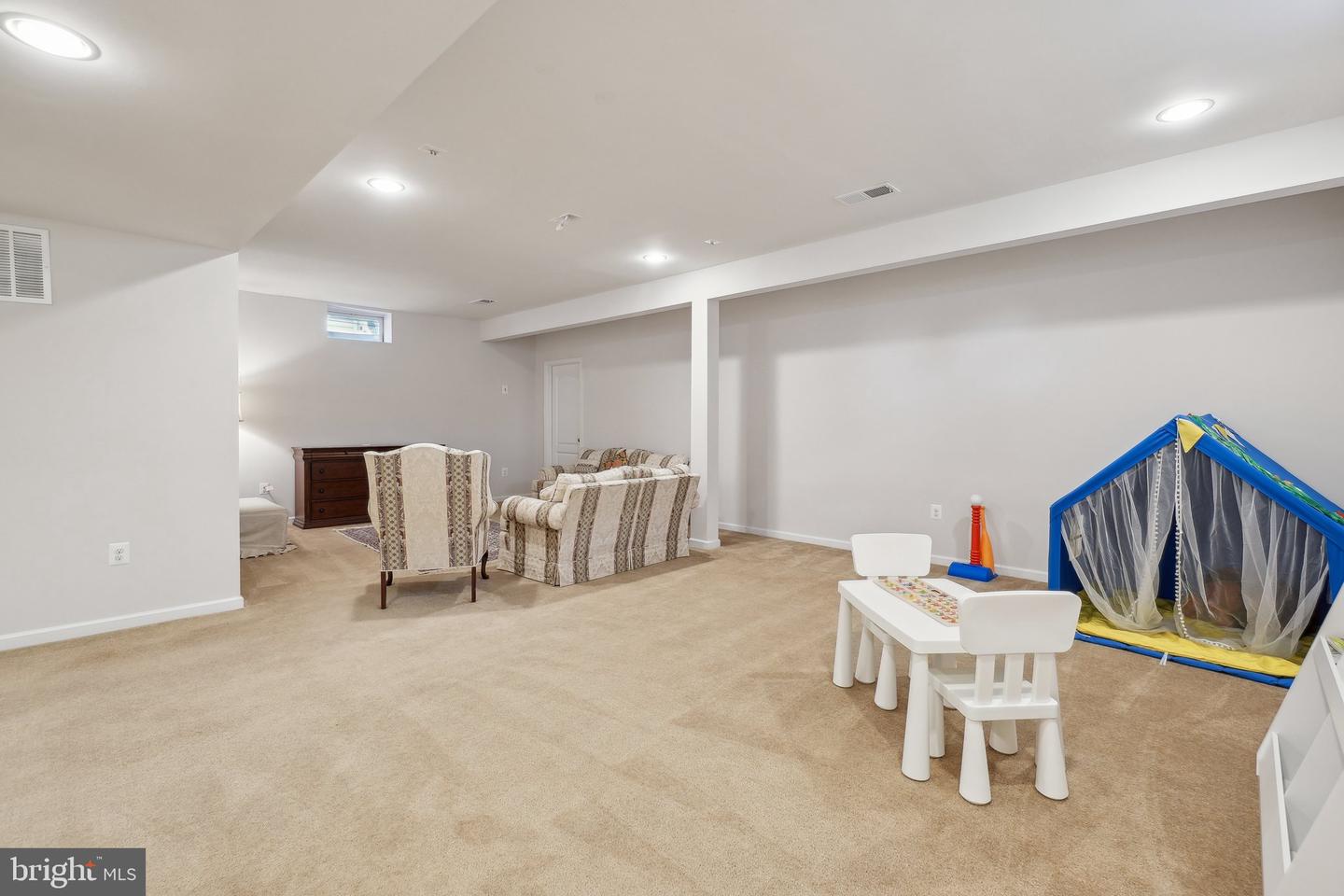 43211 Sharpie Sq Property Photo 28