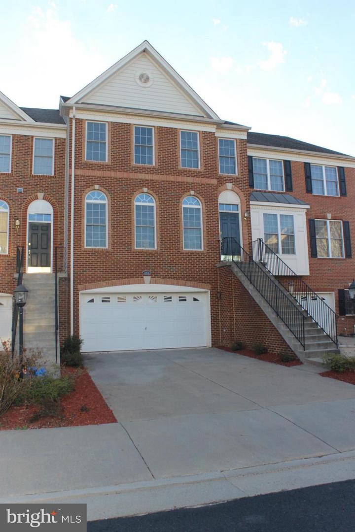 22621 Upperville Heights Sq Property Photo